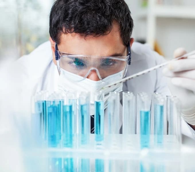 Lab Researcher